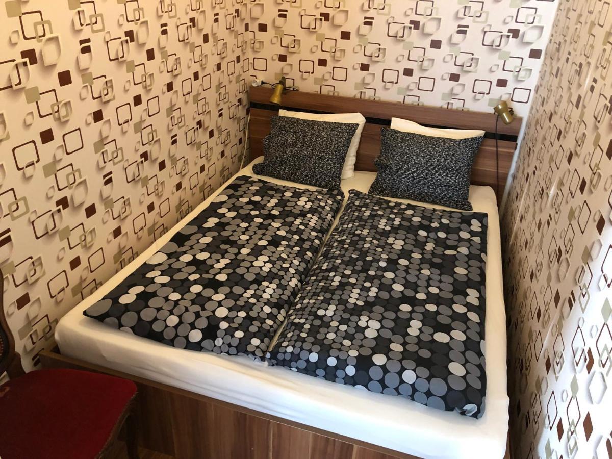 פופראד Home Away Main Square Apartment מראה חיצוני תמונה